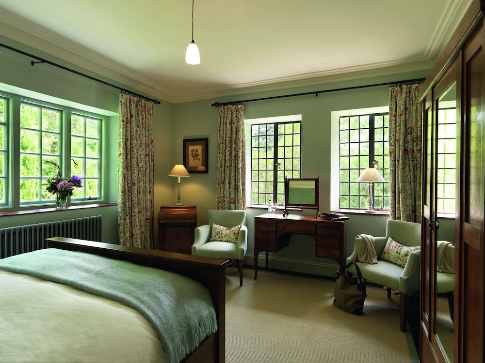 ARD NA SIDHE COUNTRY HOUSE 30/46
