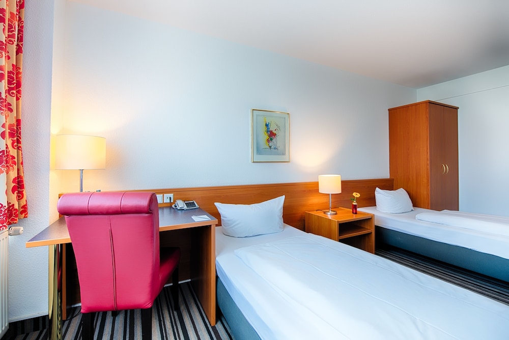 ACHAT Hotel Stuttgart Zuffenhausen 32/80