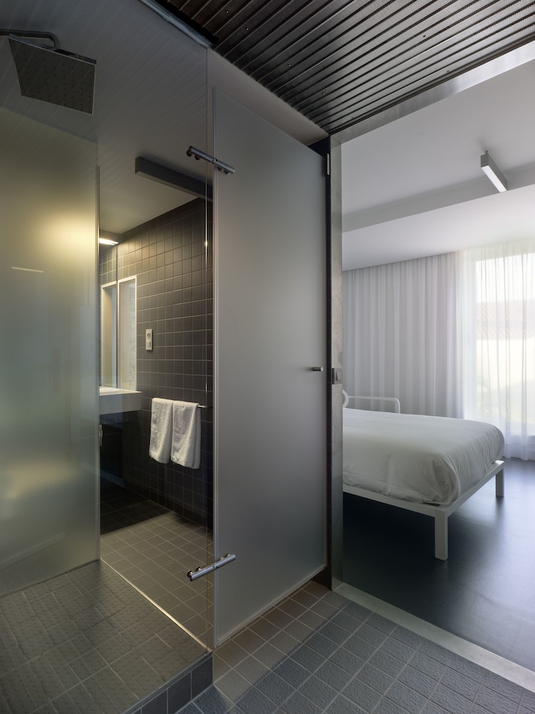 Hotel Moure 47/50