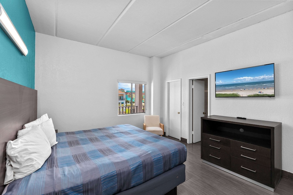 WindWater Hotel & Marina 21/66
