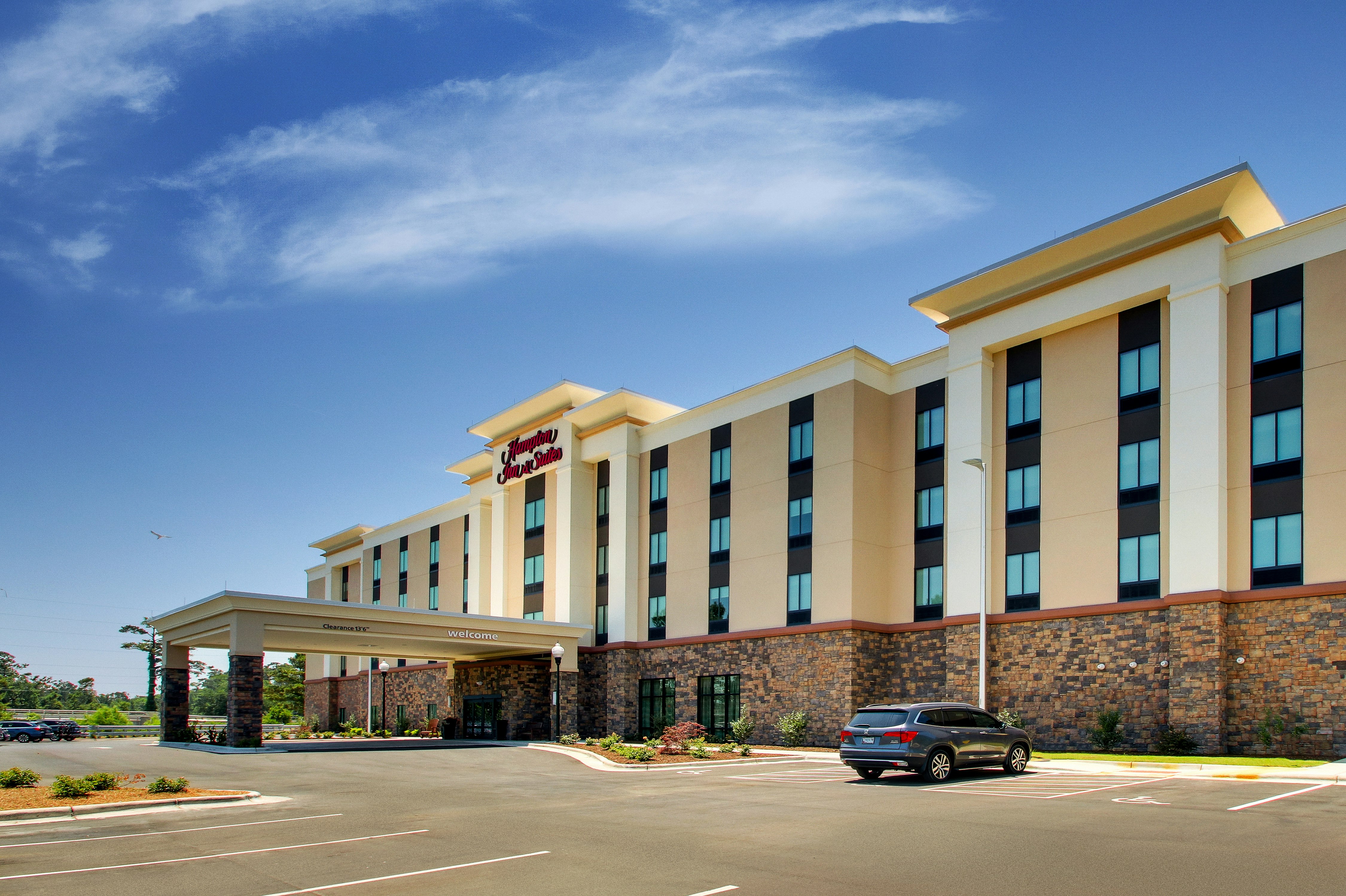 Hampton Inn And Suites Southport 53/56