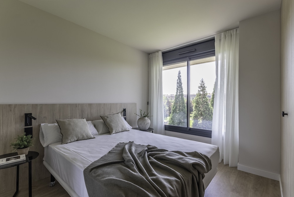 1 Bedroom, Apartment, Double Bed, Sofa