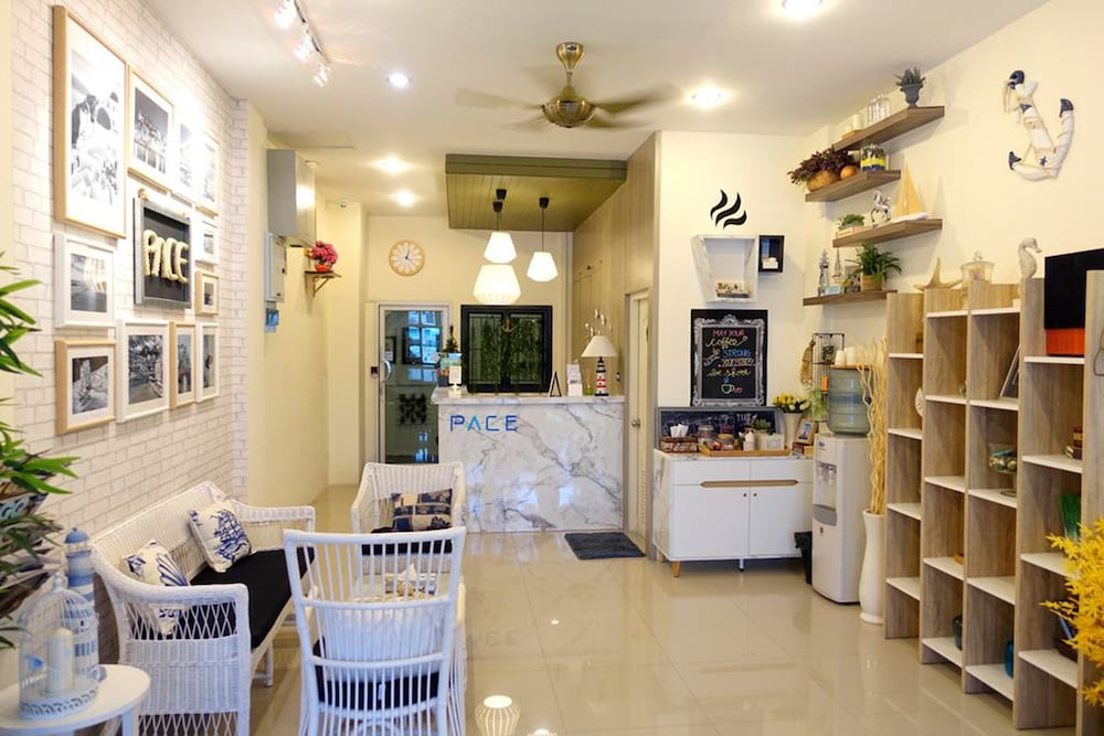 Pace Residence Pattaya 36/46