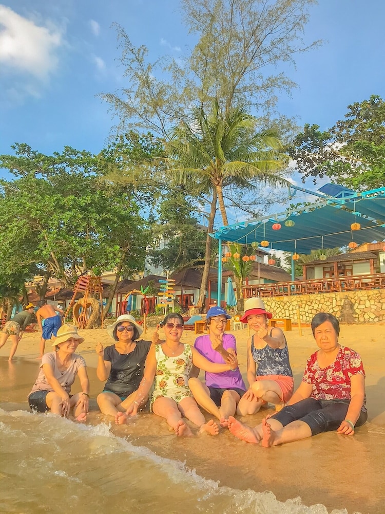 Orange Resort 73/82