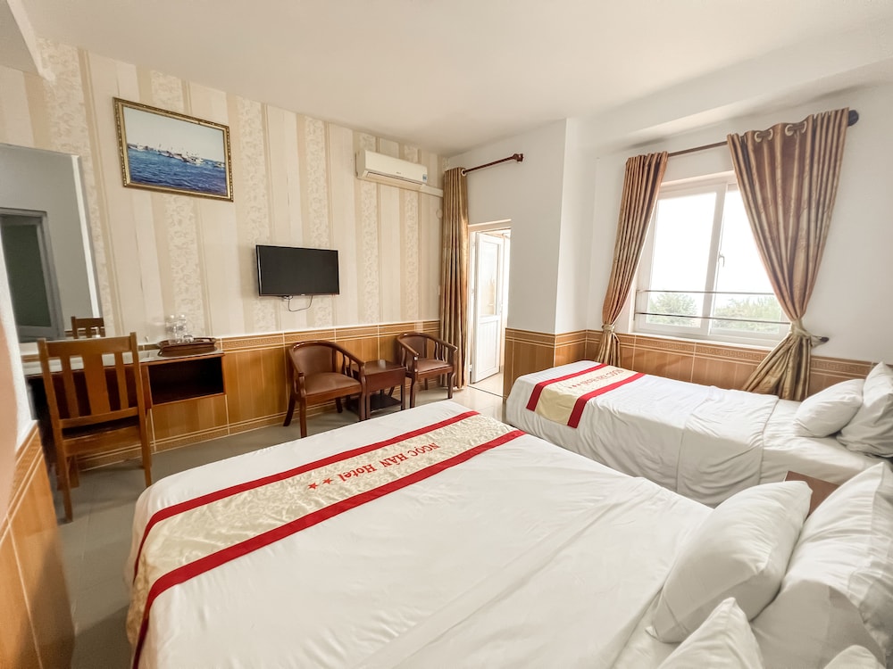 Ngoc Han Hotel 26/67