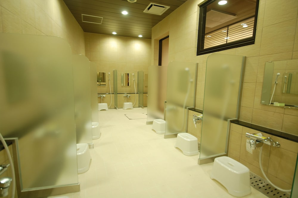 Capsule Hotel Anshin Oyado Shinbashi 31/50