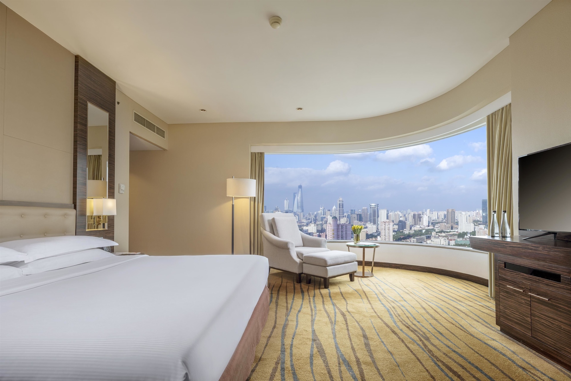 Grand, Panorama, Premier, King Bed