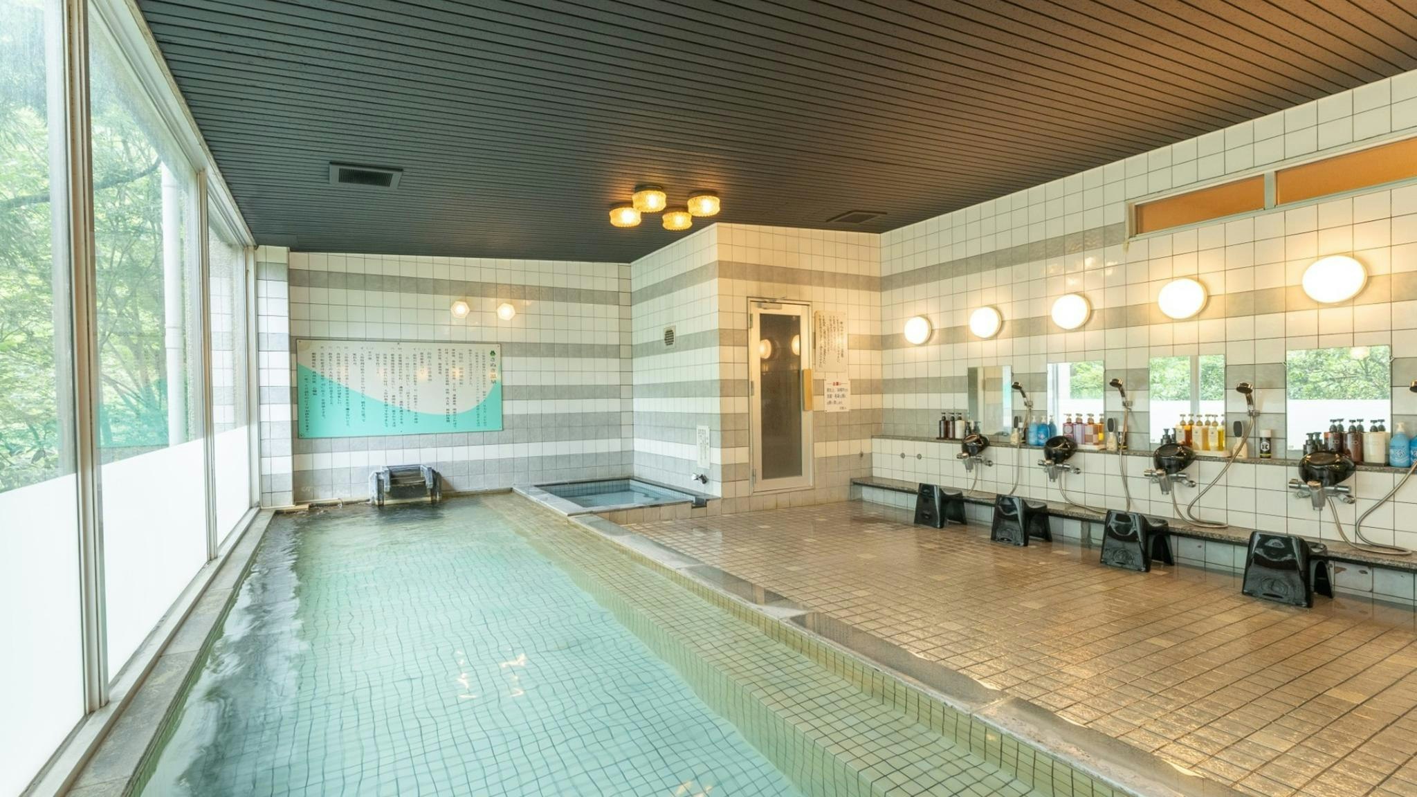Livemax Resort Sanuki Shionoe Onsen 15/32