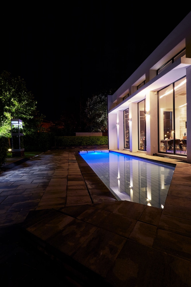 The Lakes Boutique Lodge 30/50