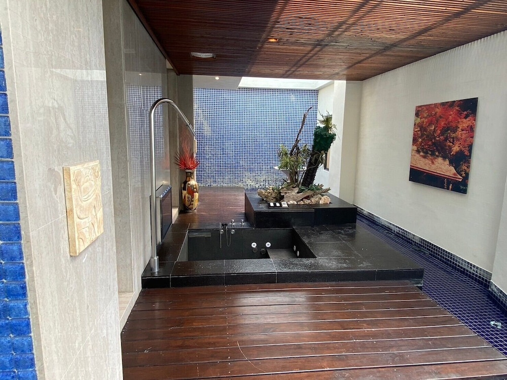 Xiadu Motel 43/74