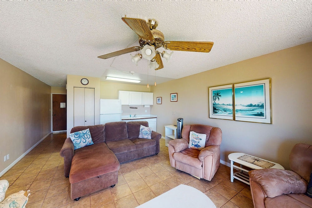 Castle Molokai Shores 17/50