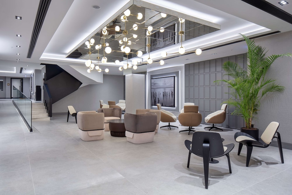 Radisson Hotel Izmir Aliaga 46/68