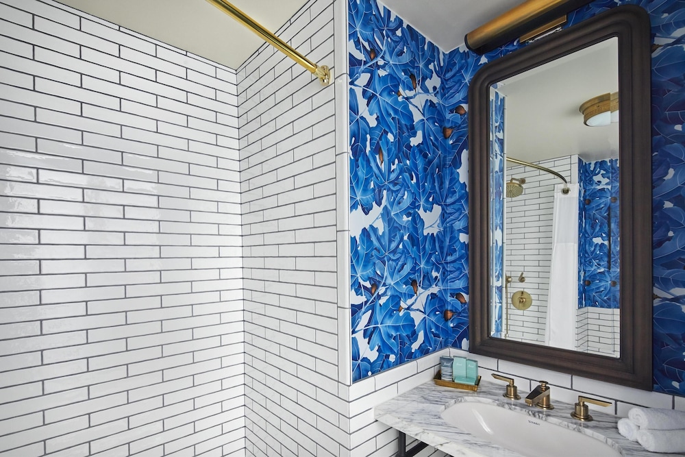 Hotel Figueroa - Unbound Collection By Hyatt 50/50