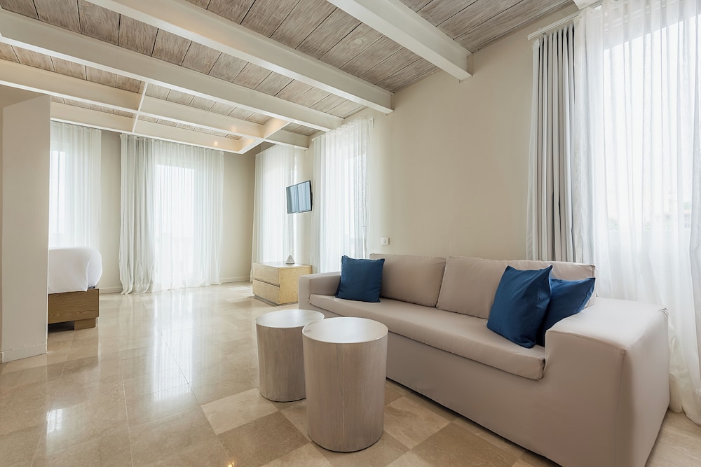 Bovedas de Santa Clara Boutique Hotel 49/78