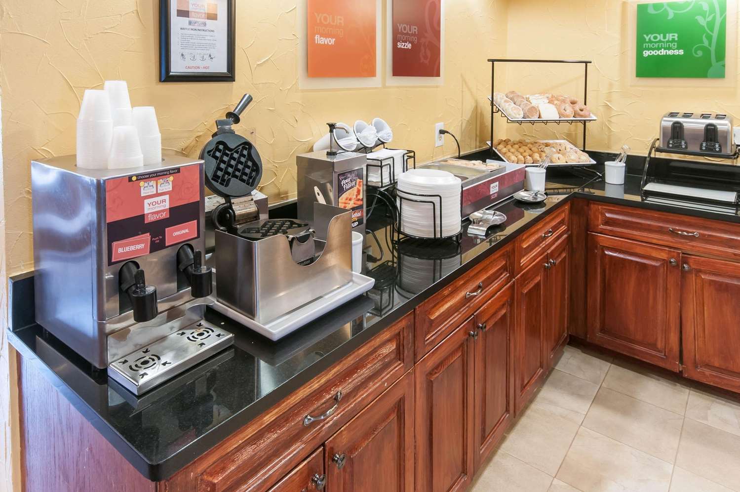 Comfort Inn North Conroe, TX 42/48