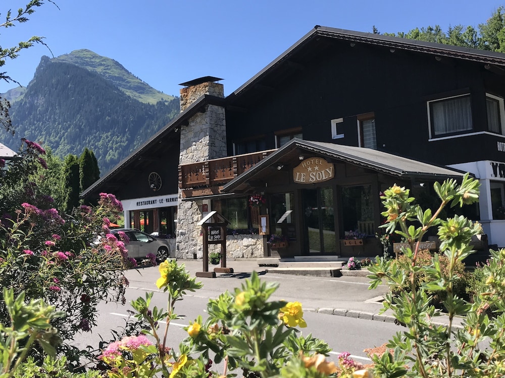 Hotel Le Soly Varnay 3/68