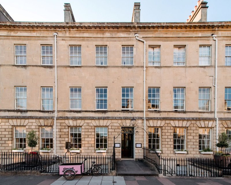 NO 15 GREAT PULTENEY 58/59