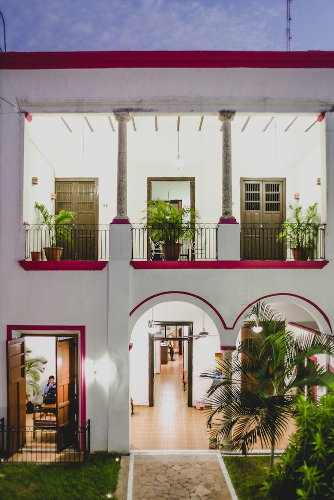 Hotel Gran Centenario 2/56