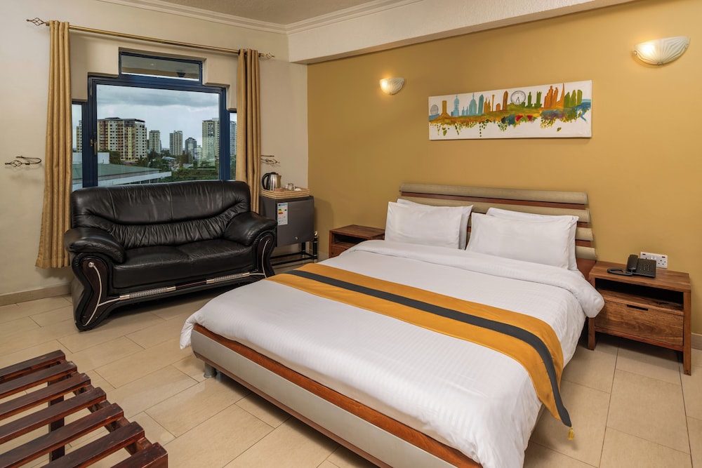 Hotel Raha Tower 35/58