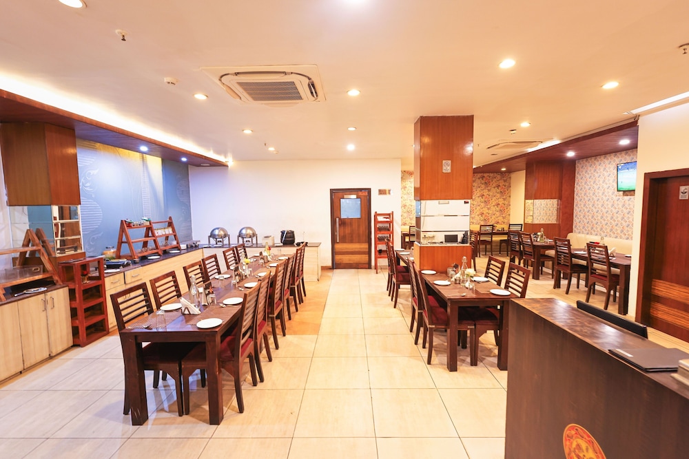 HOTEL APPLE INN 46/66