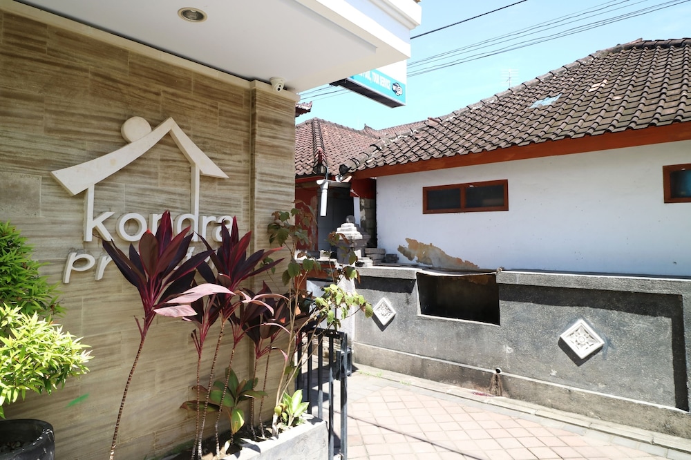 Kondra Premiere Guest House 35/41