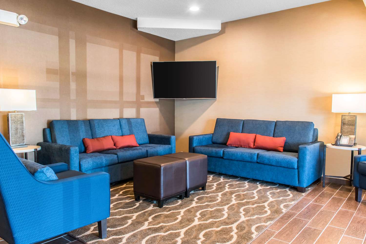 Comfort Inn Lancaster County Columbia, PA 9/13
