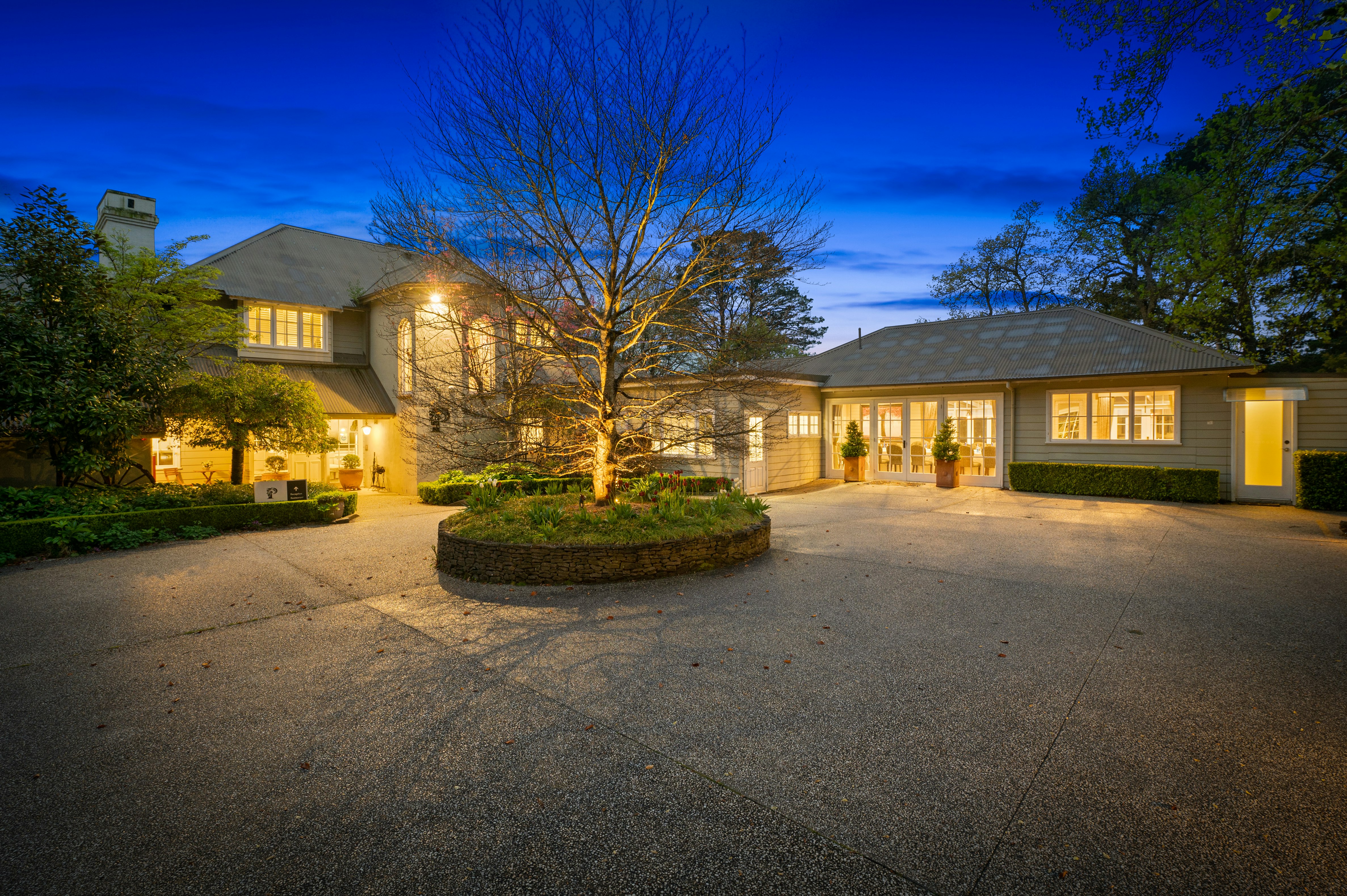 Parklands Country Gardens and Lodges 64/66