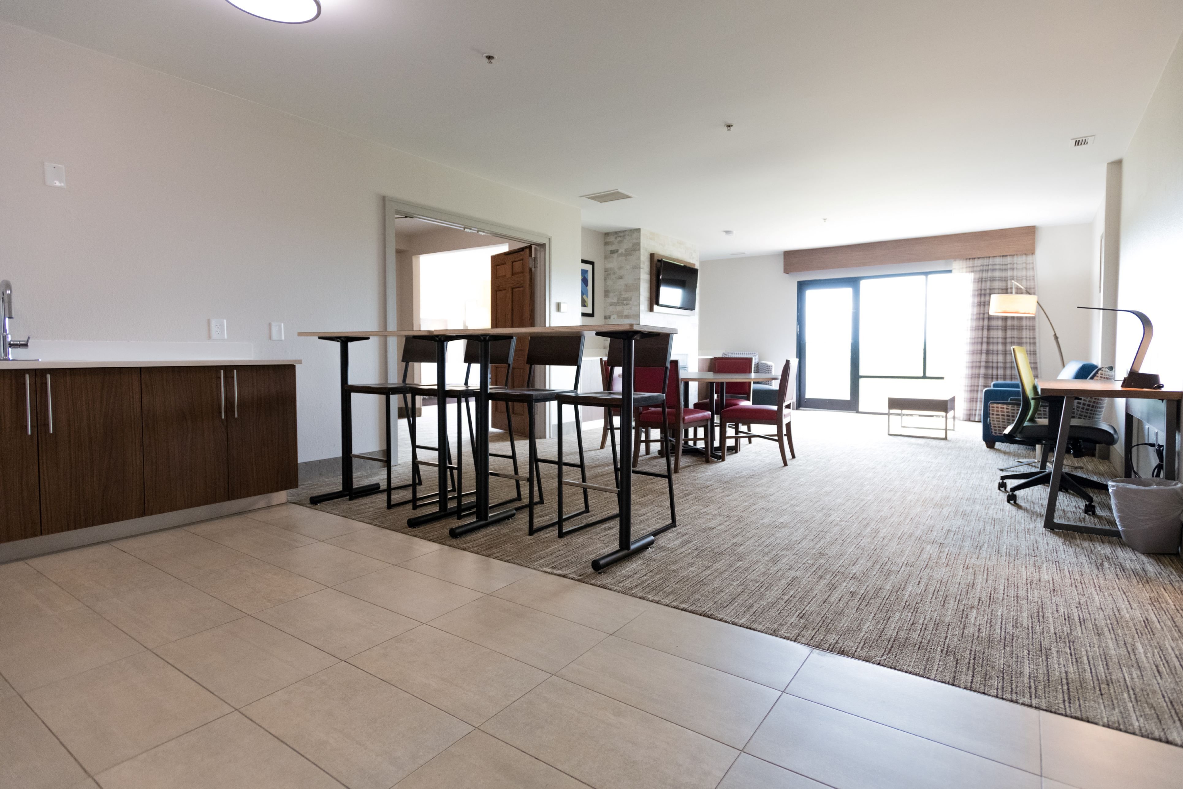Holiday Inn Express Hotel Suites Lexington Nw the Vineyard 27/50