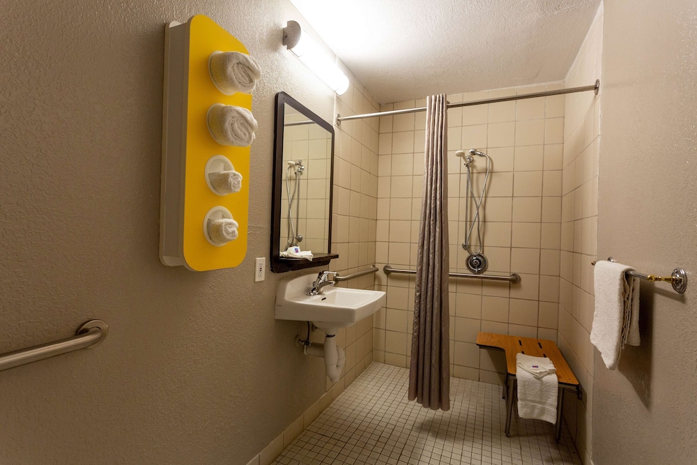 Motel6 Camp Springs, DC - South Camp Springs 42/43