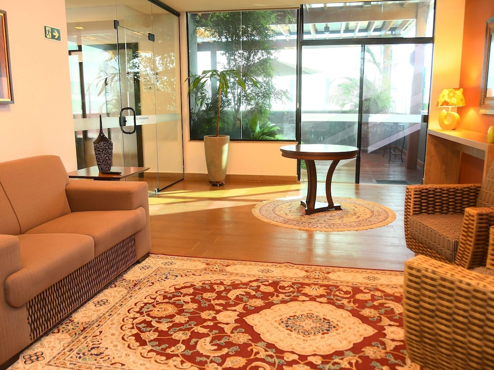 Hotel Araraquara by Mercure 24/36