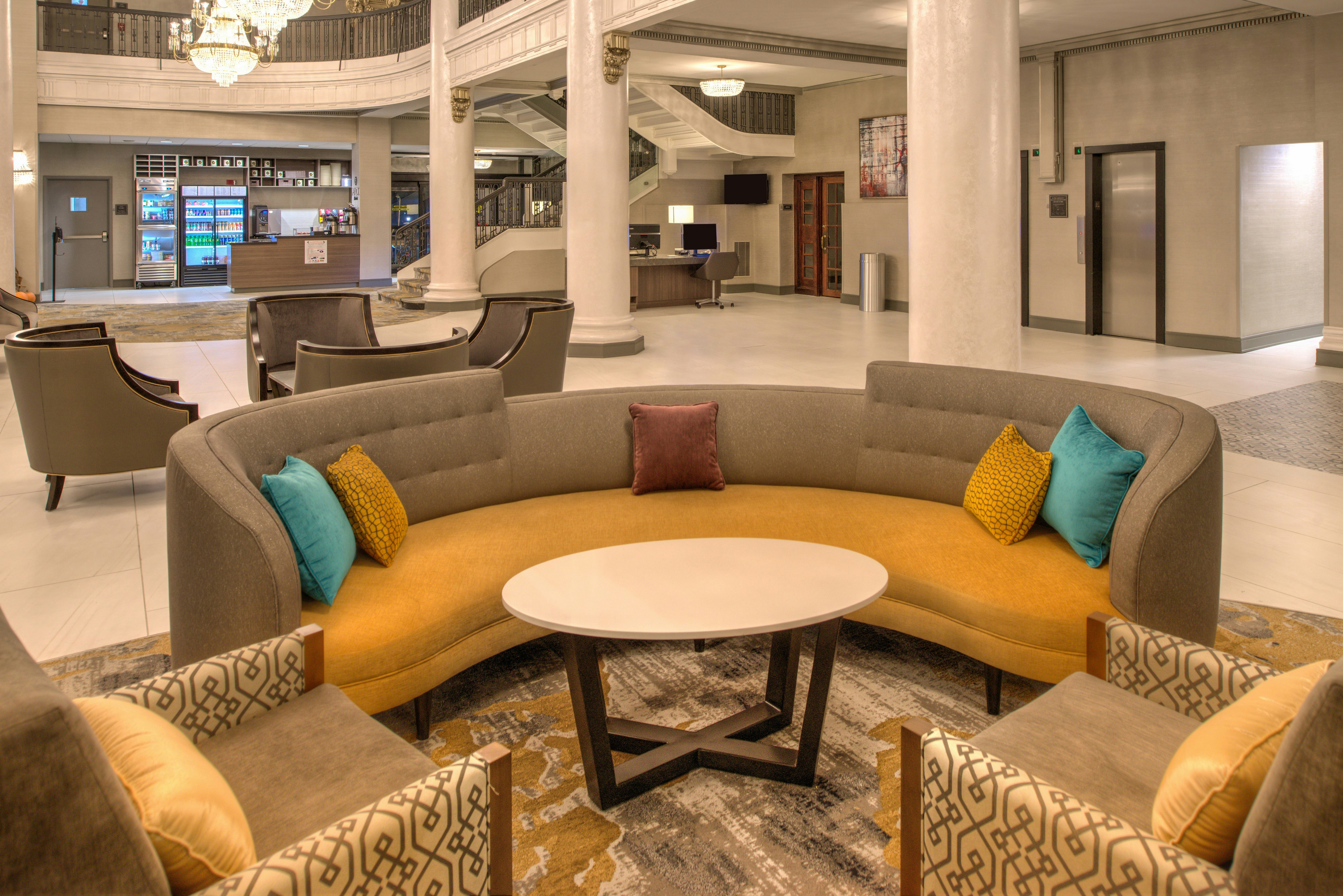 Doubletree By Hilton Utica 37/79