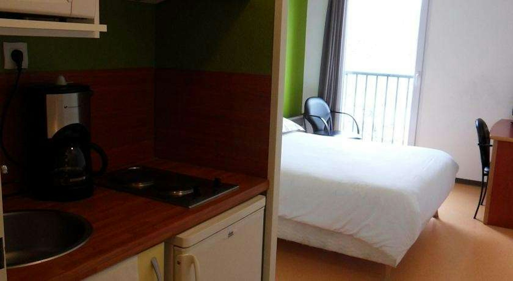 Teneo Apparthotel Talence Centre 14/42