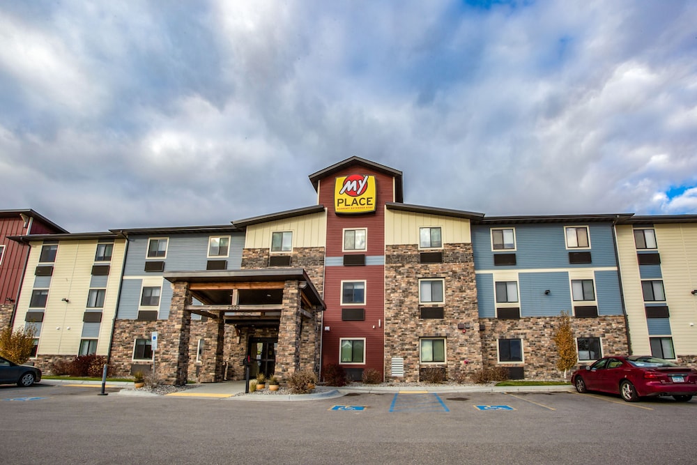 My Place Hotel-Fargo, ND 4/40