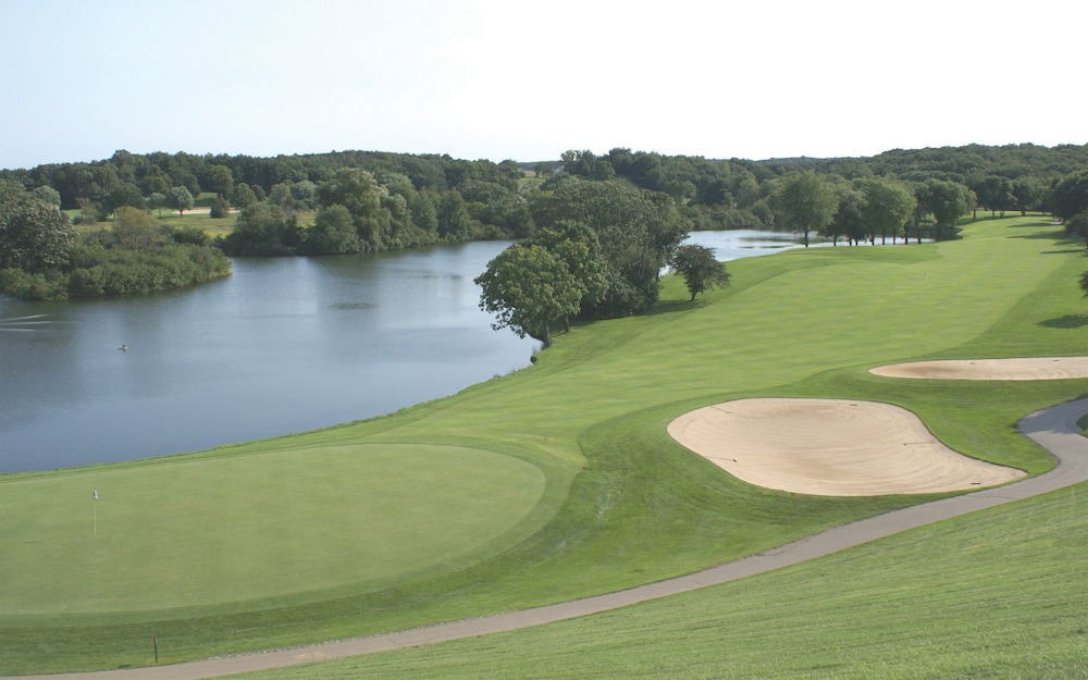 Holiday Inn Club Vacations At Lake Geneva Resort 18/39