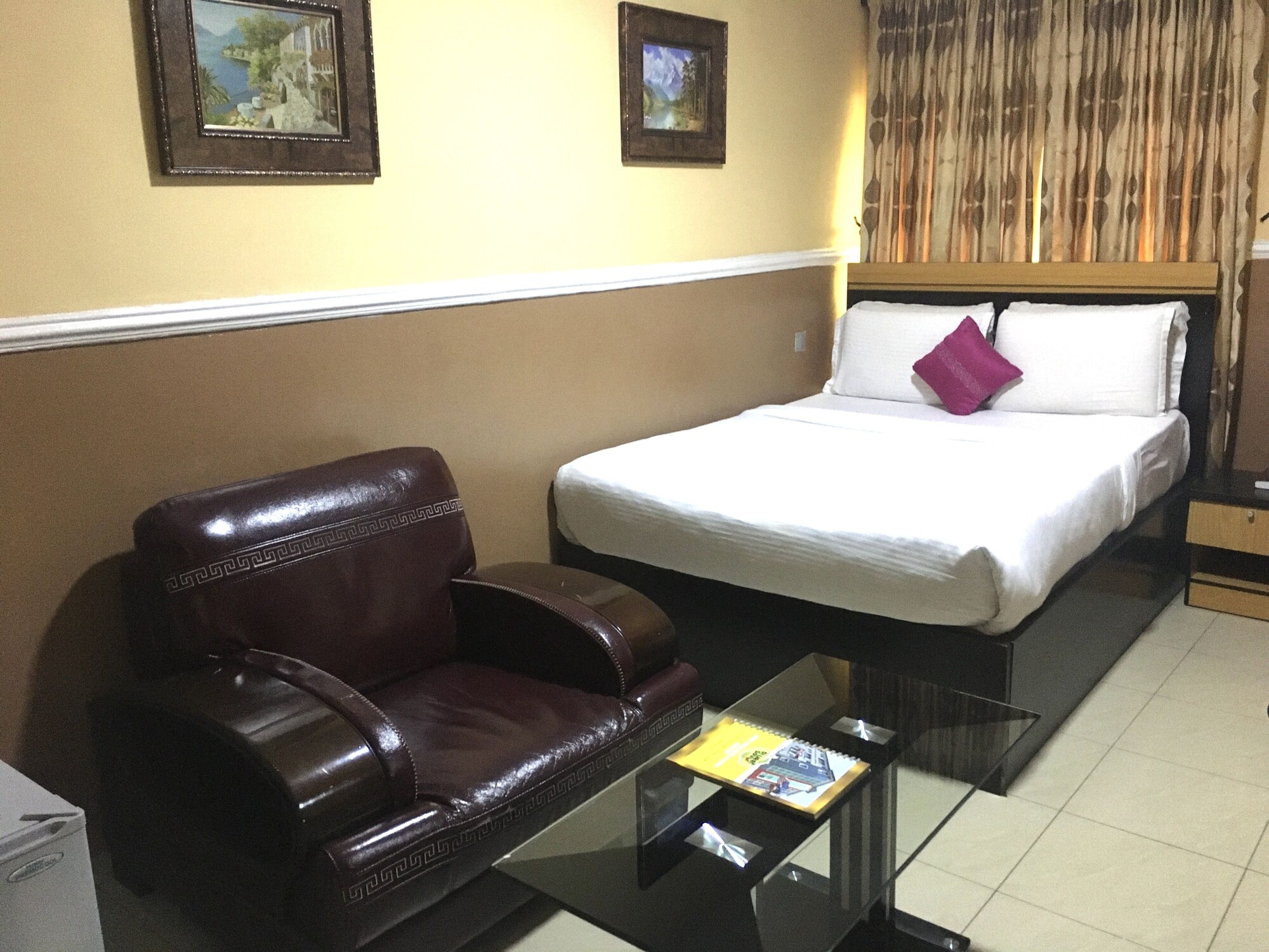 CLASSIC, DOUBLE BED