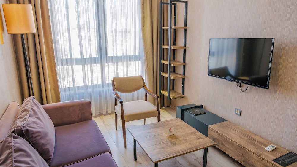 Shimall Hotel 30/44