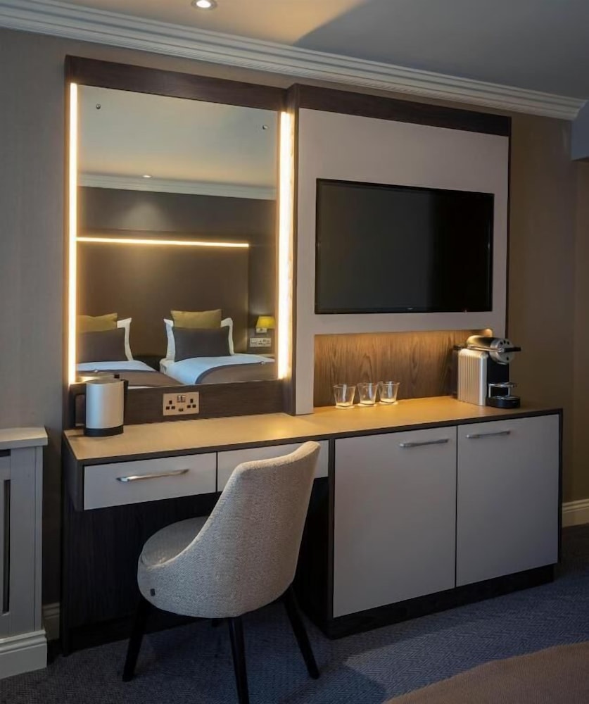 Belvedere Hotel Dublin 51/54