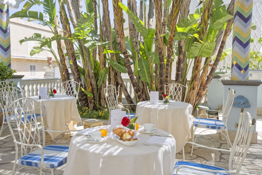 Manzi Hotel & Spa 63/77