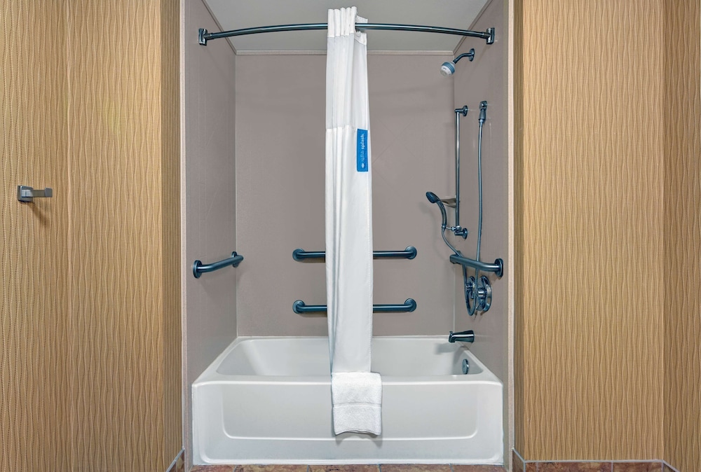Hampton Inn Deming 20/47