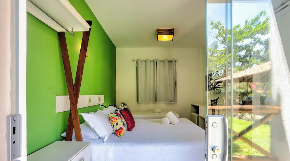 Standard, 1 Double and 1 Single Bed, Annex