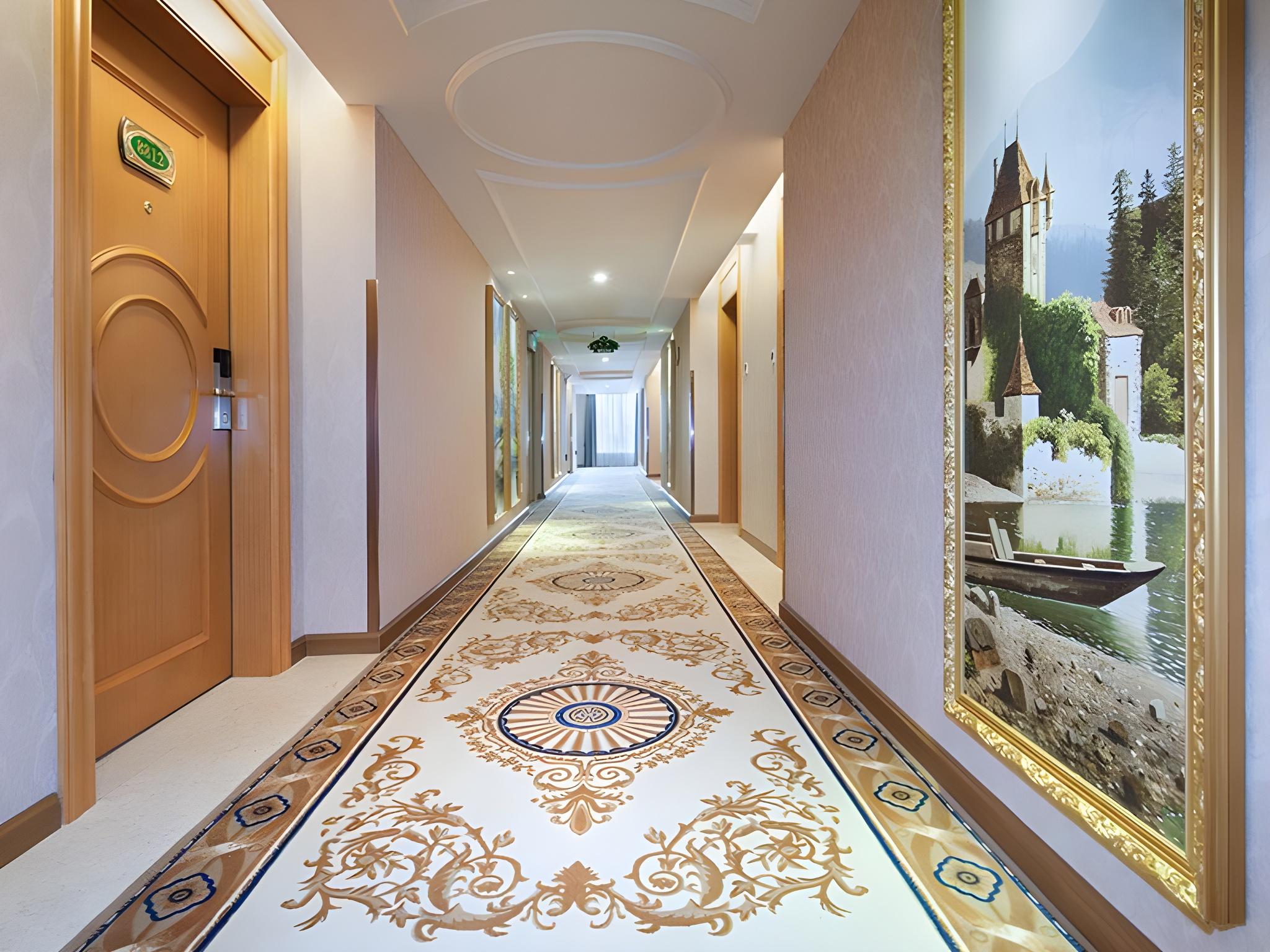 Vienna Hotel (Shenzhen Gongmingfa North Road) 29/34