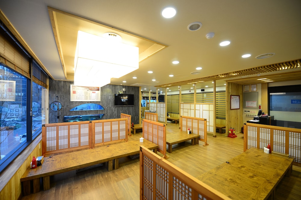 Hotel Graytone Dunsan 36/50