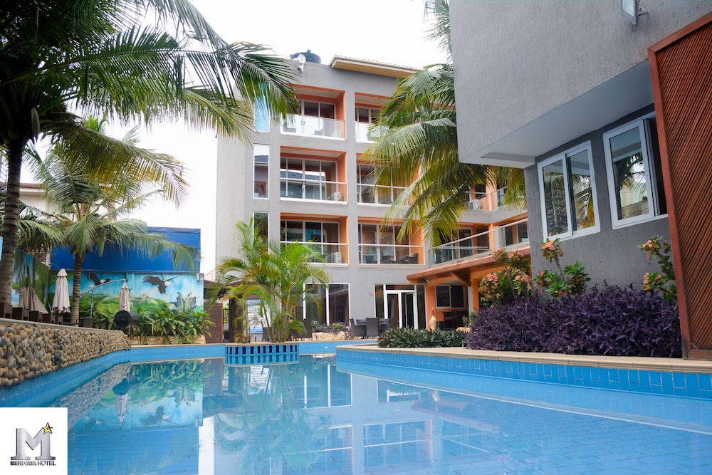 Mendiata Hotel 63/64