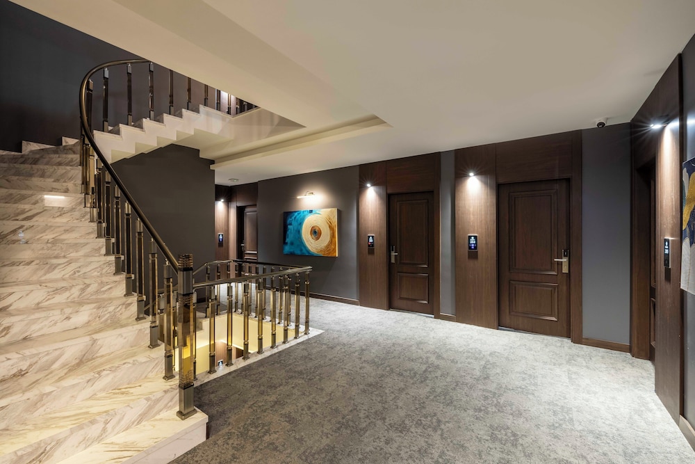 Ezkar Bathonea Art Istanbul Hotel 49/60