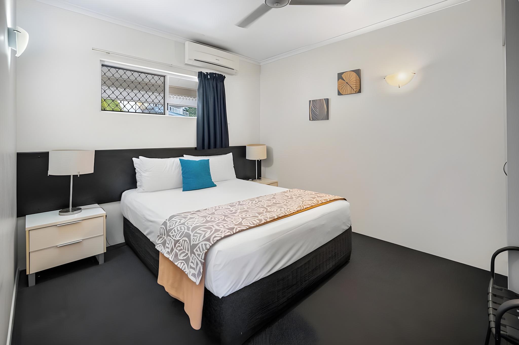Apartment, Queen Bed, Bay View