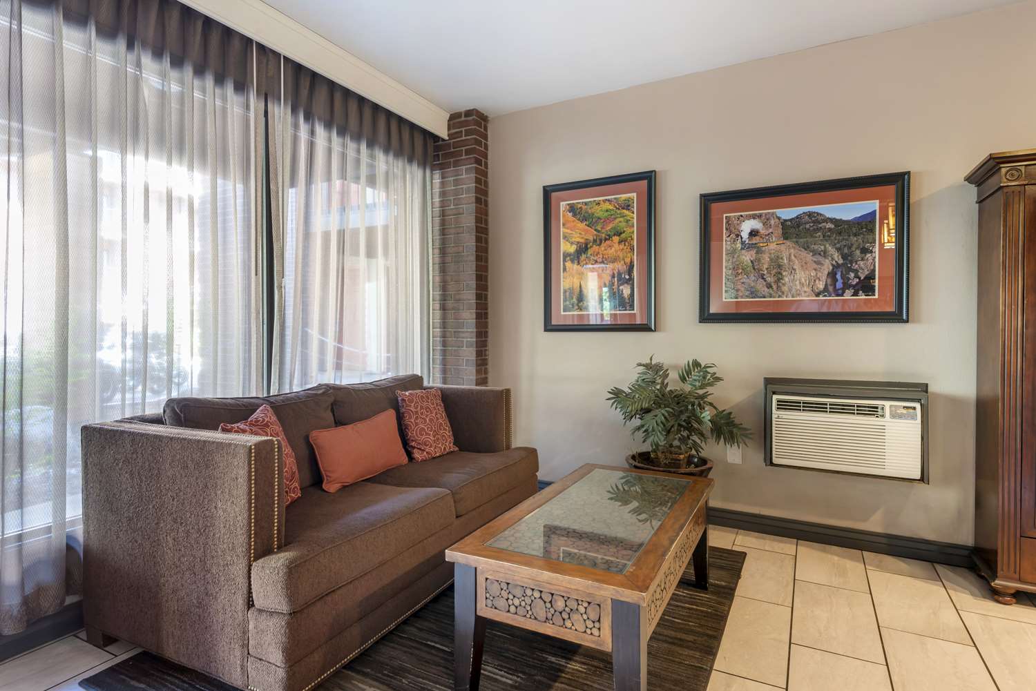 Best Western Plus Rio Grande Inn 12/16