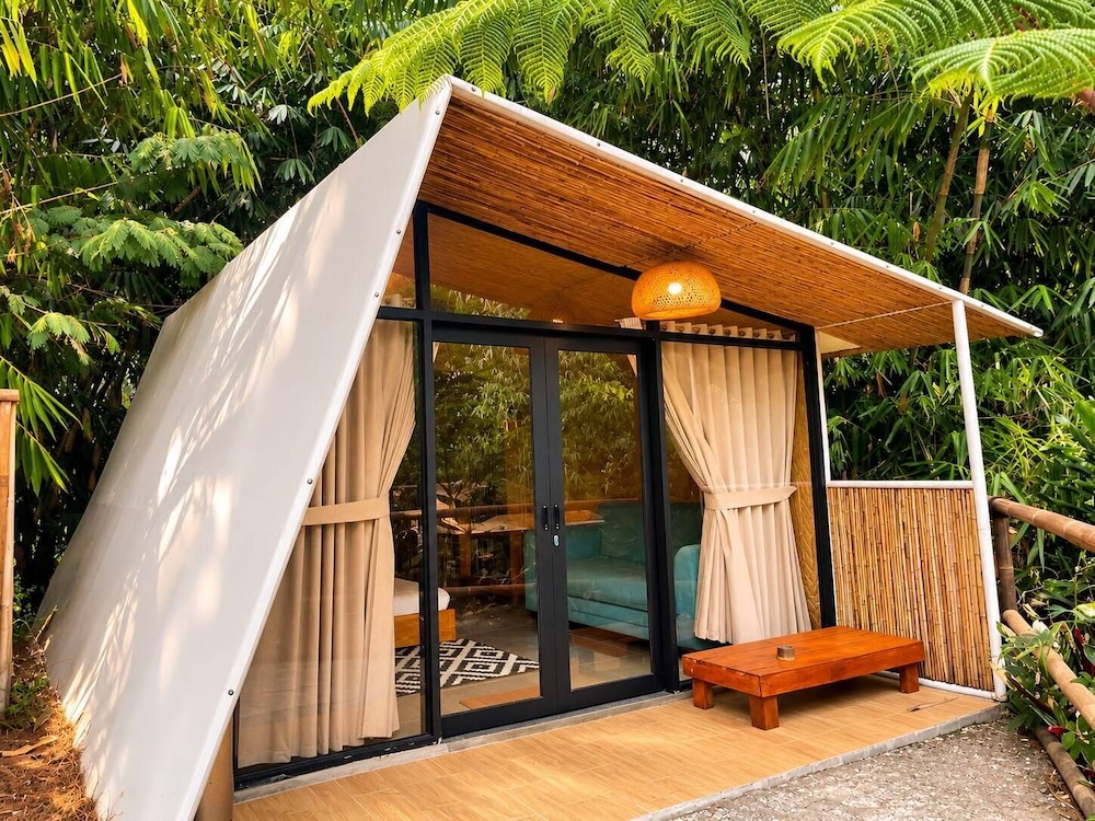 LuxCamp Pangalengan By Horison 4/60
