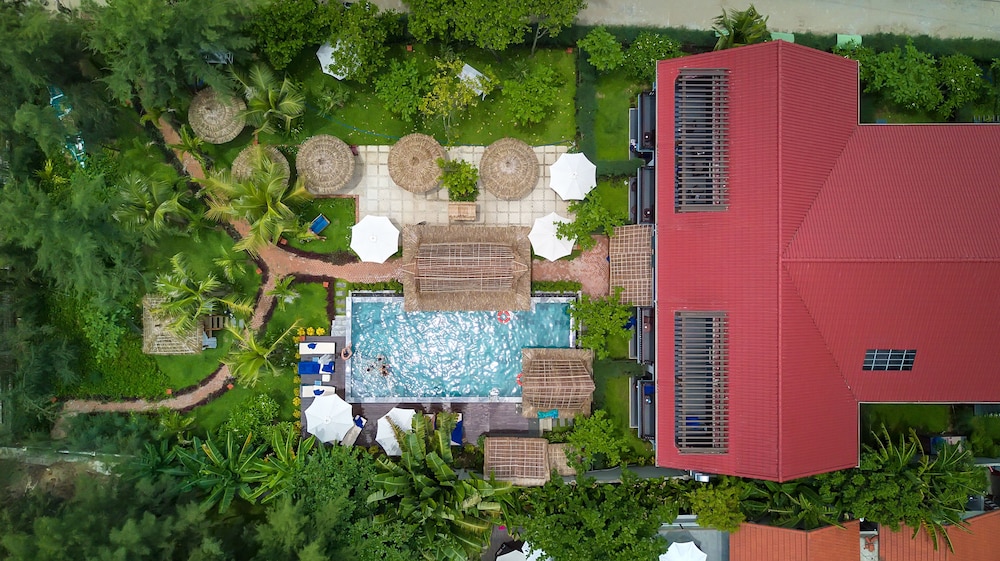 Aira Boutique Hoi An 43/67