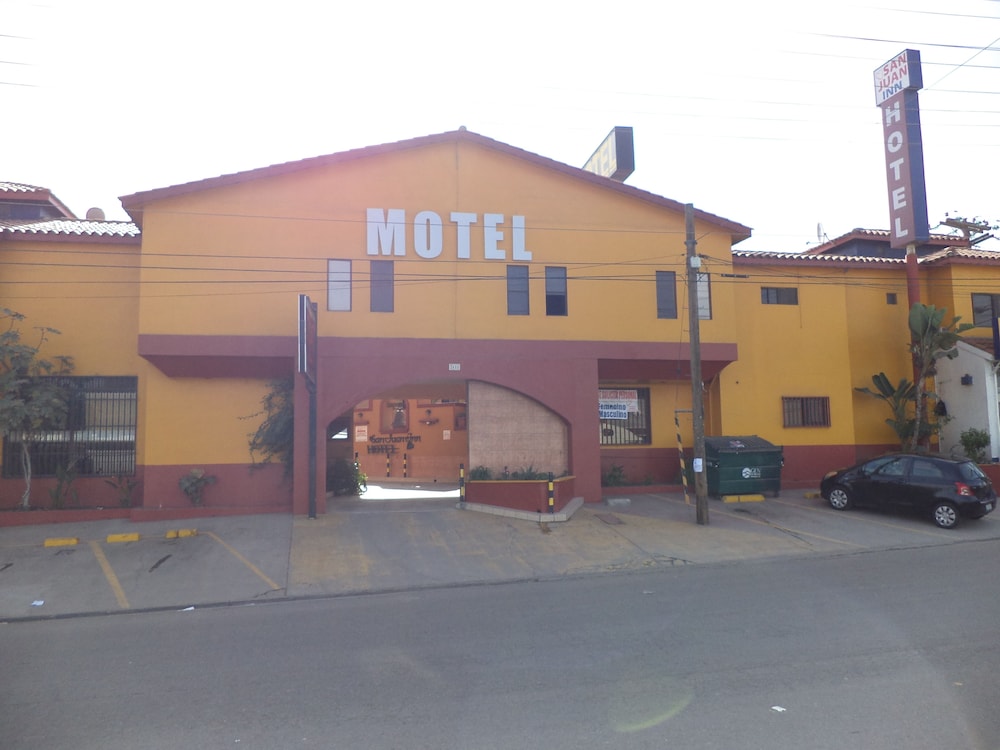 Hotel San Juan Inn 8/40