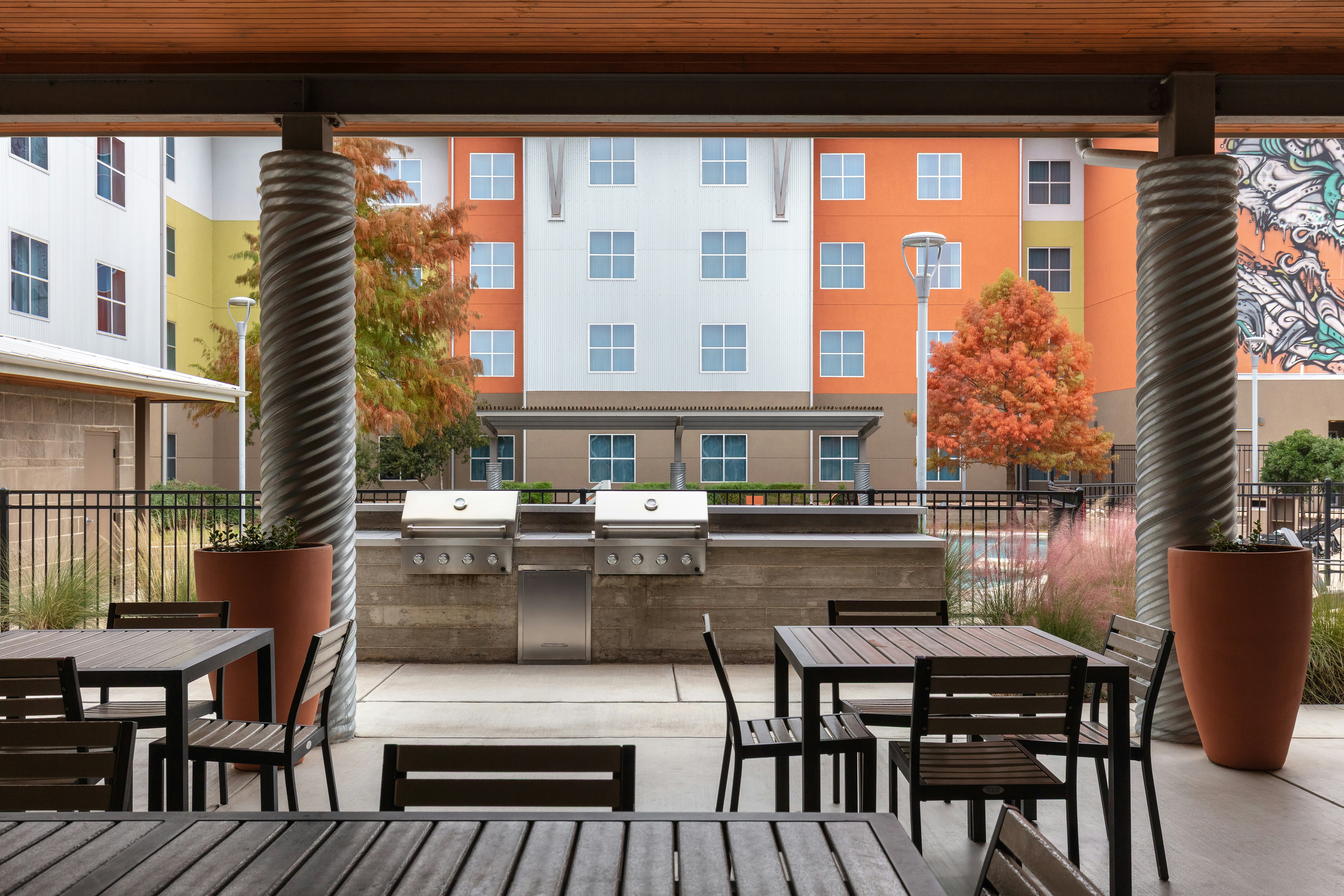 Homewood Suites By Hilton Techridge Parmer I 35 45/63